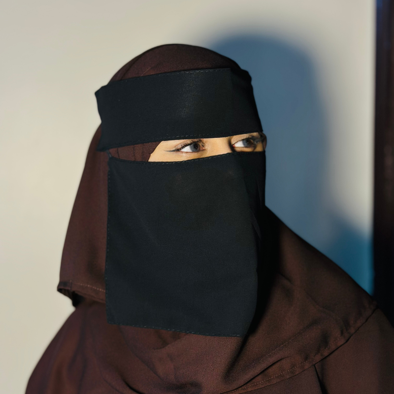 Saudi niqab plain black