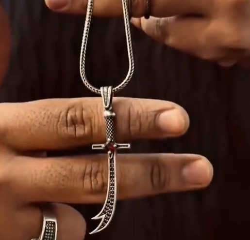 Beautiful zulfiqar sword Necklace