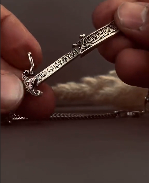 opening  zulfiqar sword bracelet