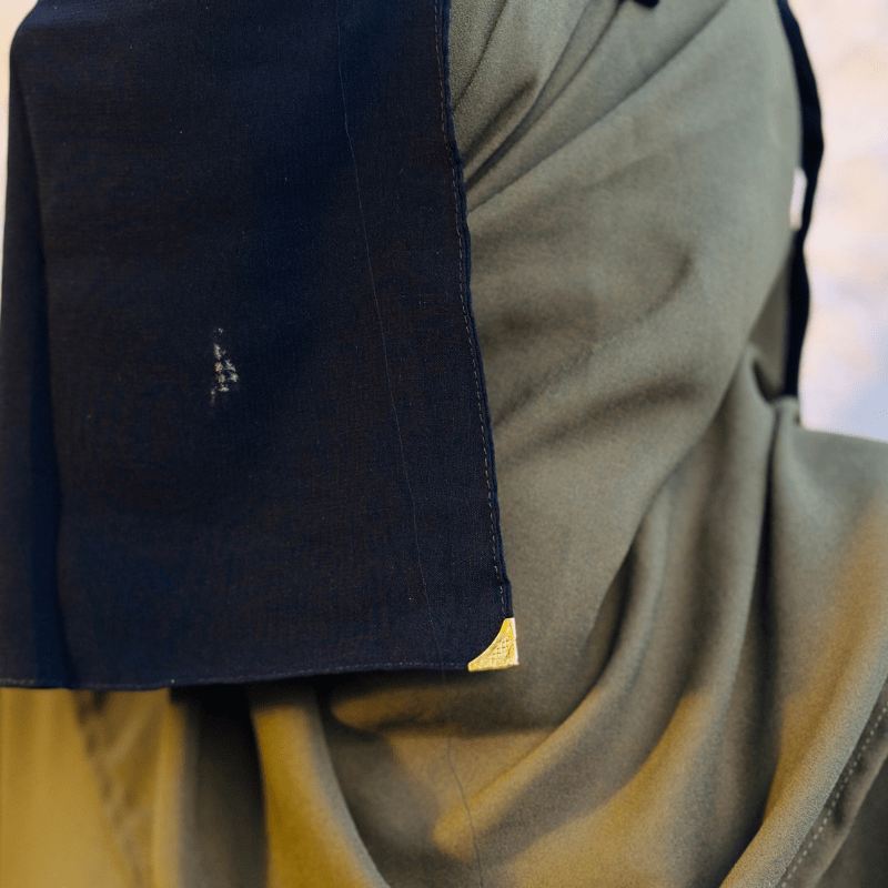 Golden corner saudi niqab